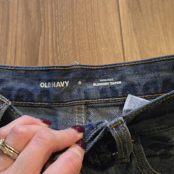 Old Navy High Rise Slouchy Taper  Women's Ankle Jeans - Picture 3 of 6